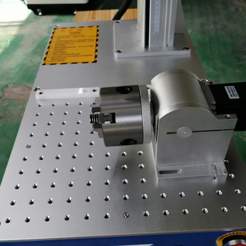 Высококачественная лазерная маркировочная машина для маркировки волокон мощностью 30 Вт, хорошая цена с поворотной осью Изображение 4